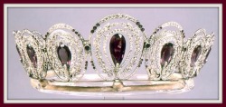 Silver Museum - diamond tiara