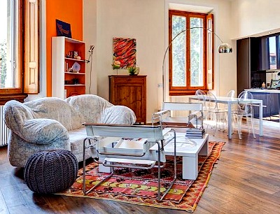 A sunny apartment in Florence