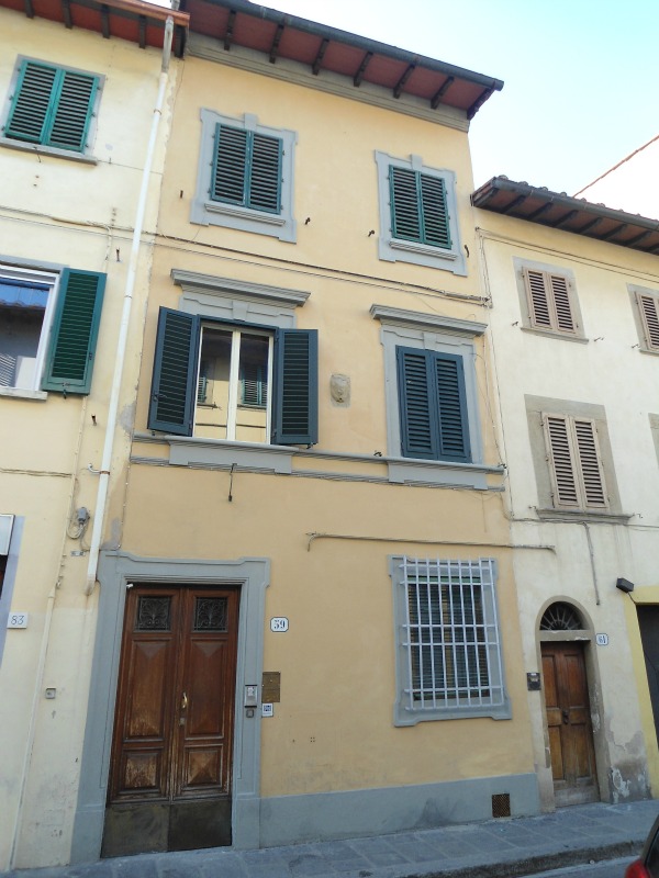 A typical Florentine building, the facade of the Guest House