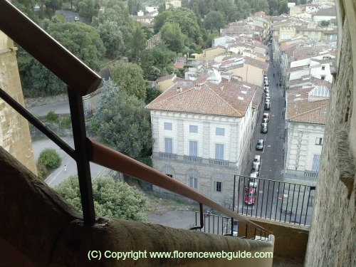 Climbing up Torre di San Niccolo, the first 'floor'