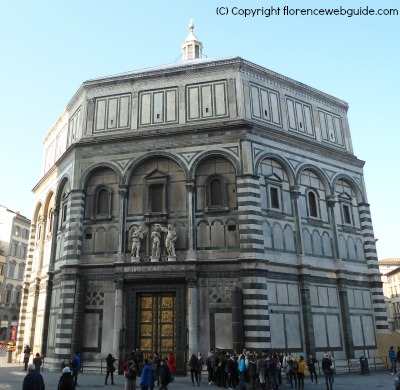 the Florence Baptistery in piazza San Giovanni