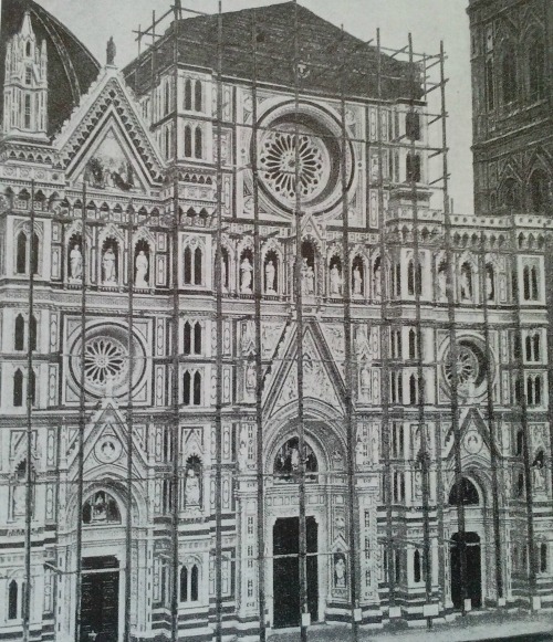 Facade of cathedral temporarily with two alternative facade styles, pointed pinnacles on the left or flat top on the right
