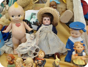 Florence Shopping - Niche Shops - Kewpie doll and others