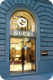 Florence Shopping - Gucci Store in piazza Duomo