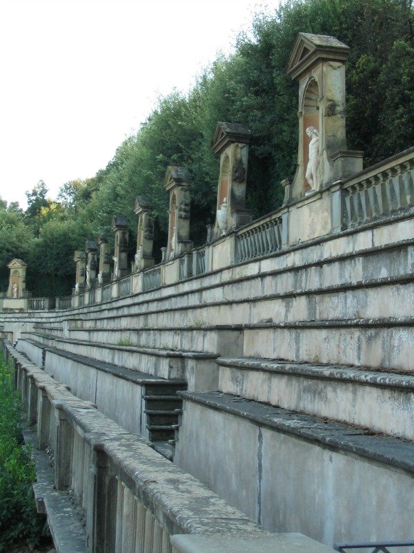 Side view of amphitheater at Boboli