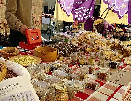 The Fierucola is an artisan and organic food market in Florence