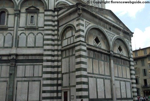 Baptistery altar from exterior, this square section was added in the early 13th century