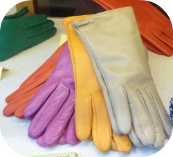 Florence Shopping - Belts and Gloves - assorted nappa leather gloves at Madova shop