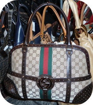 Florence Shopping - Cheap Designer Bags and Cheap Gucci Bags - classic Gucci at Desii