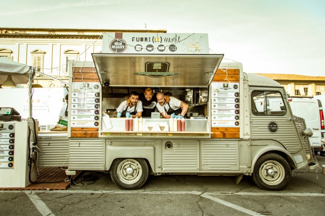 An Italian street food truck