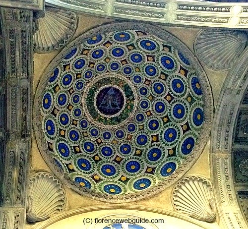 Rosettes and circular ornamentation by Luca della Robbia in the Pazzi chapel